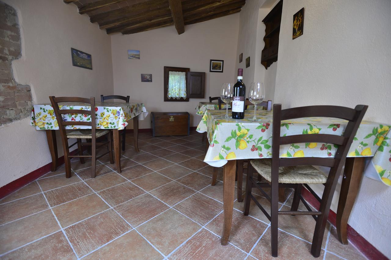 Agriturismo Malafrasca Siena Exterior photo